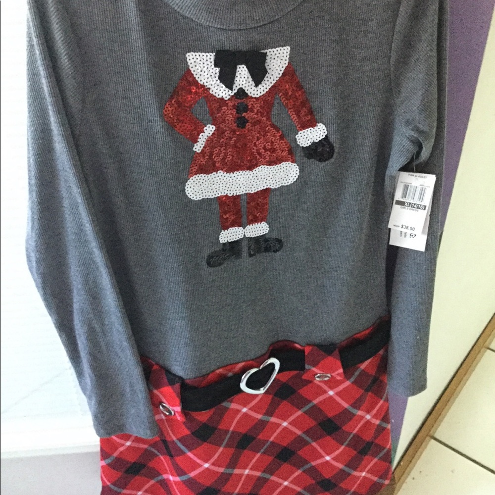 Gorgeous Christmas dress Mrs. Santa.